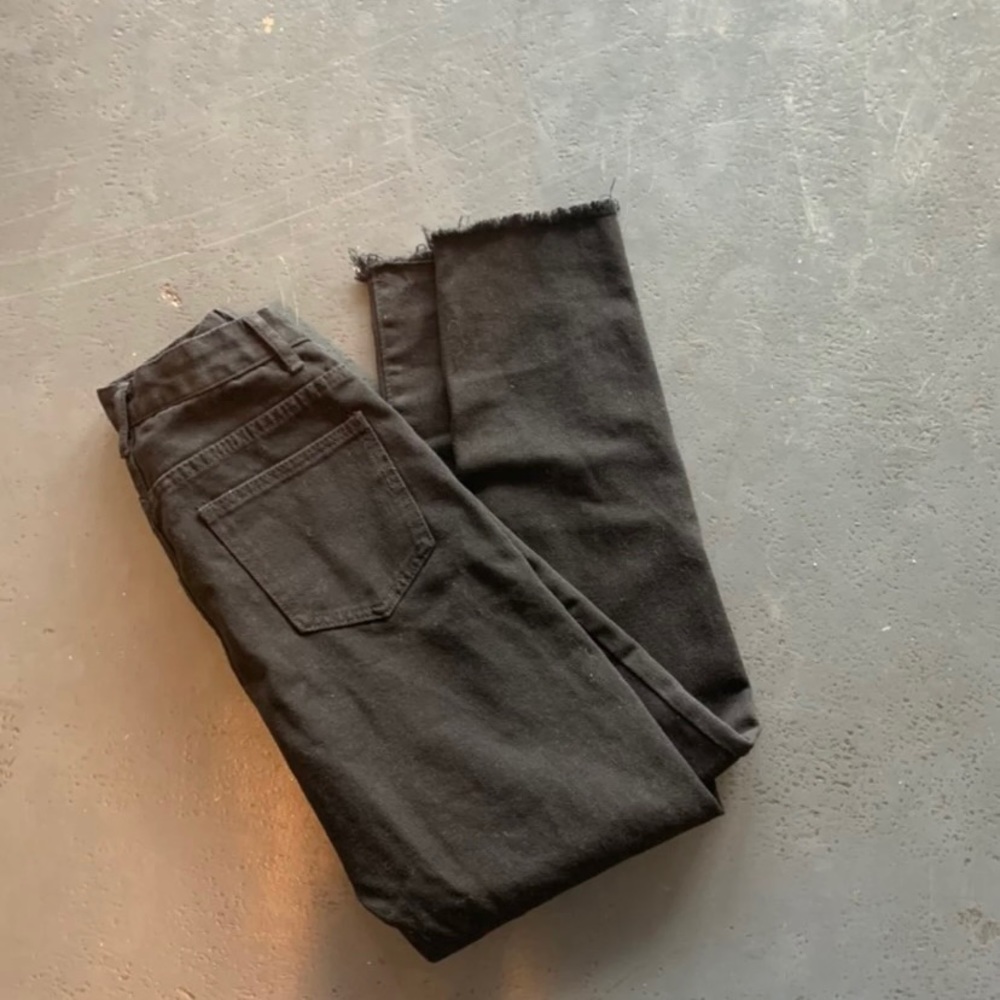 Shein jeans - Picture 3 of 8